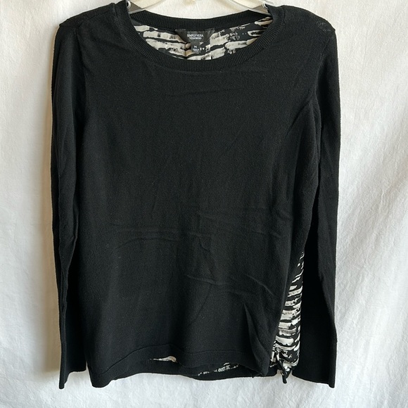 Simply Vera Vera Wang two-layer sweater top, size M - Picture 1 of 9
